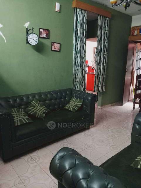 2 BHK Flat In Vasantha Flats For Sale  In 26, Bajanai Koil Street