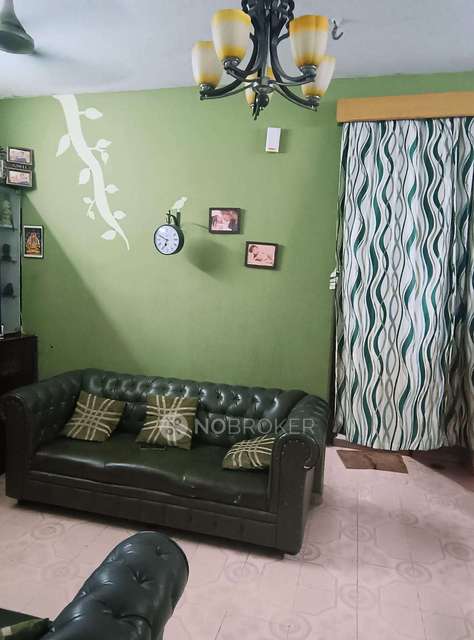 2 BHK Flat In Vasantha Flats For Sale  In 26, Bajanai Koil Street