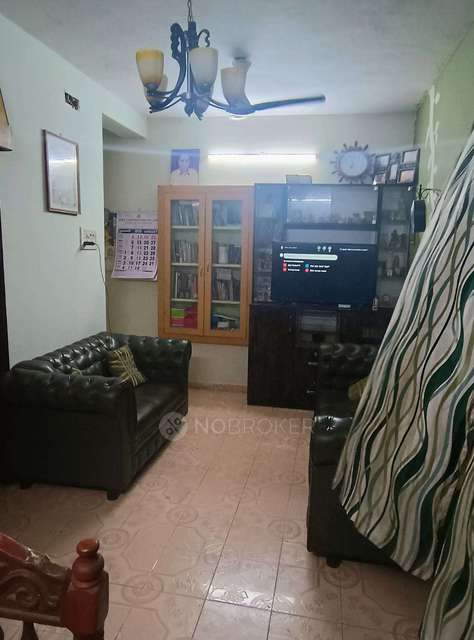 2 BHK Flat In Vasantha Flats For Sale  In 26, Bajanai Koil Street