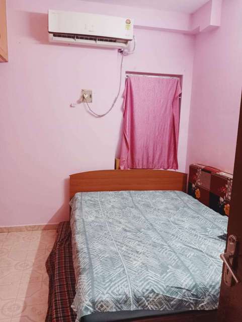 2 BHK Flat In Vasantha Flats For Sale  In 26, Bajanai Koil Street