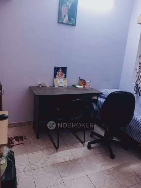 2 BHK Flat In Vasantha Flats For Sale  In 26, Bajanai Koil Street