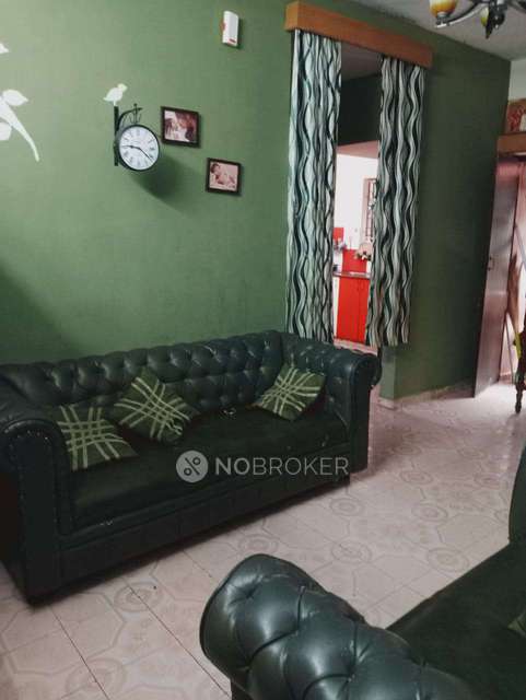 2 BHK Flat In Vasantha Flats For Sale  In 26, Bajanai Koil Street