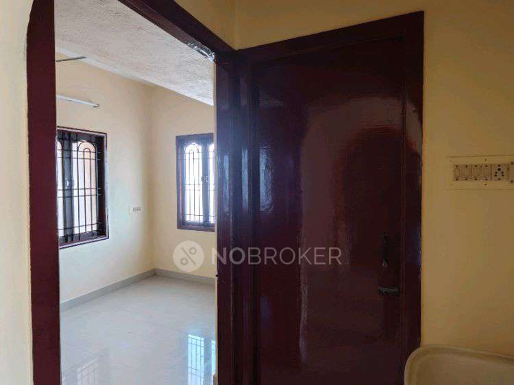 2 BHK Flat In Plot No.13, Medavakkam for Rent  In Medavakkam