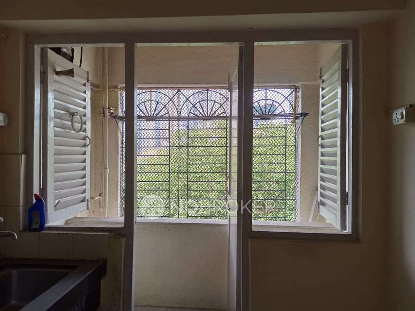 2 BHK Flat In Shreeram Tower Chsl  Smartphone Maharashtra Mulund West for Rent  In Amar Nagar