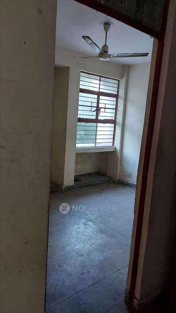 1 BHK Flat In Dda Flats For Sale  In Rohini