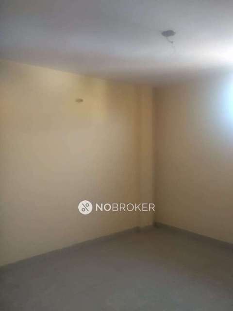 1 BHK Flat In Apartment  for Rent  In Patparganj
