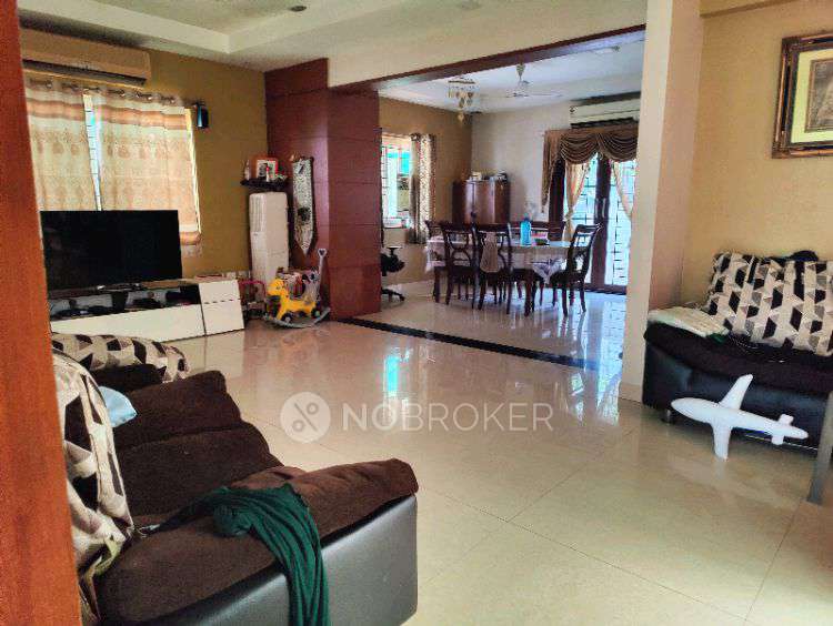 4+ BHK House For Sale  In Perumbakkam