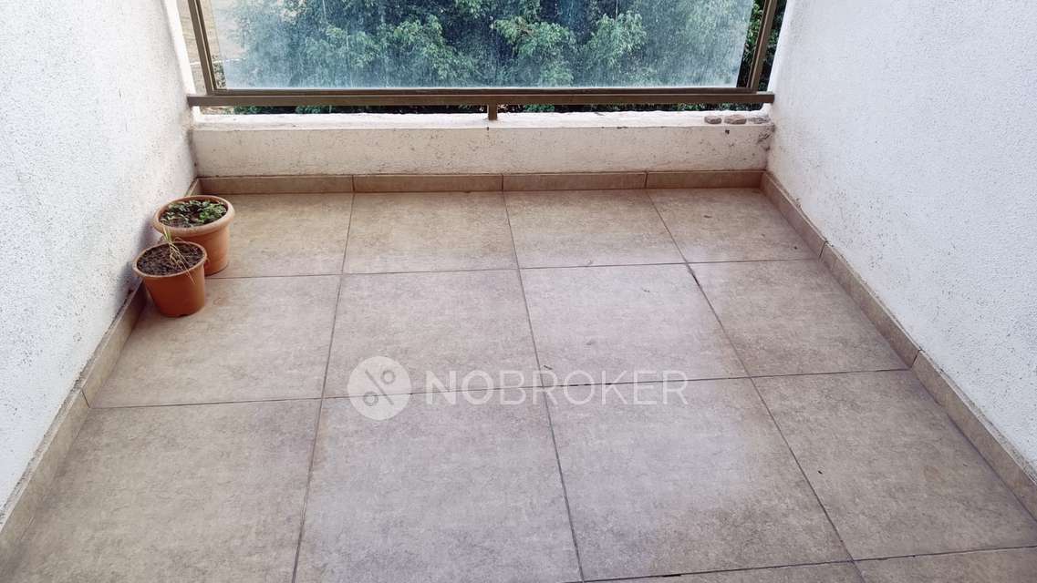 2 BHK Flat In Hill Shire  Chs For Sale  In Wagholi