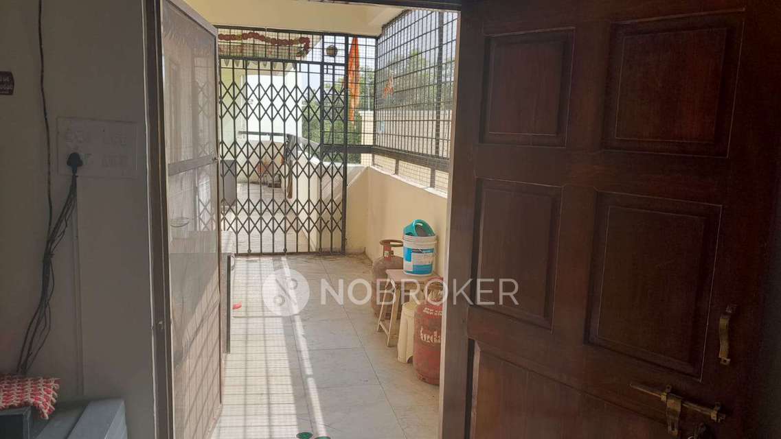 3 BHK Flat In Balachandra Castle  For Sale  In Bowenpally