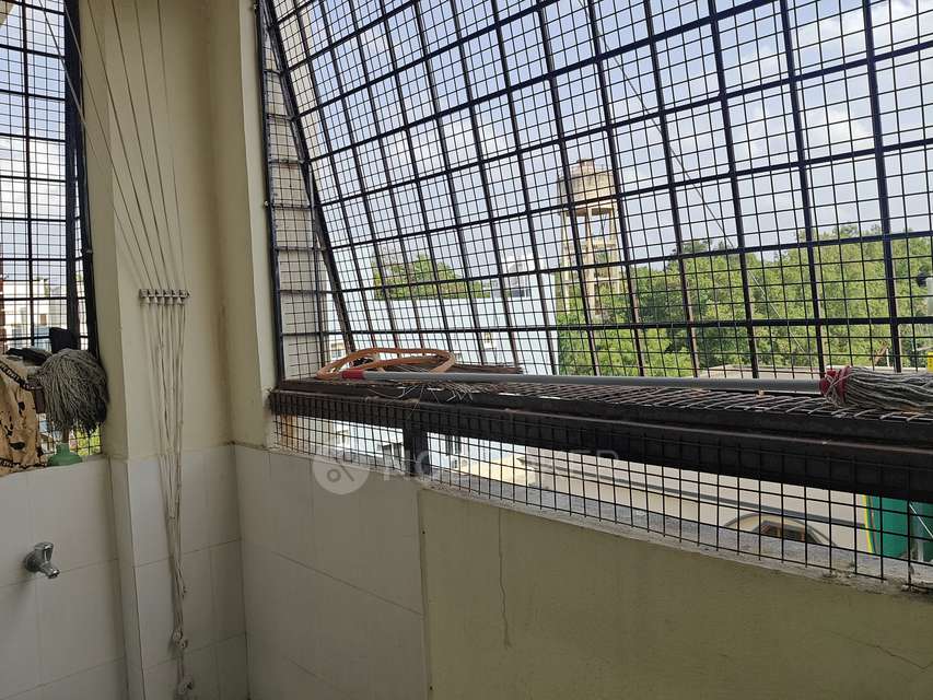 3 BHK Flat In Balachandra Castle  For Sale  In Bowenpally