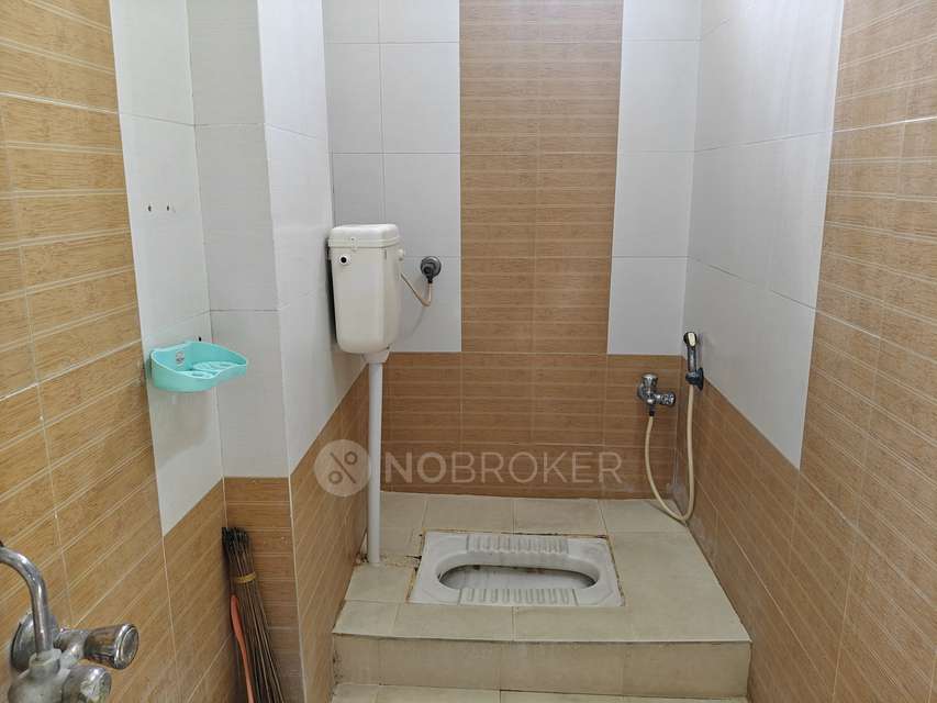 3 BHK Flat In Balachandra Castle  For Sale  In Bowenpally