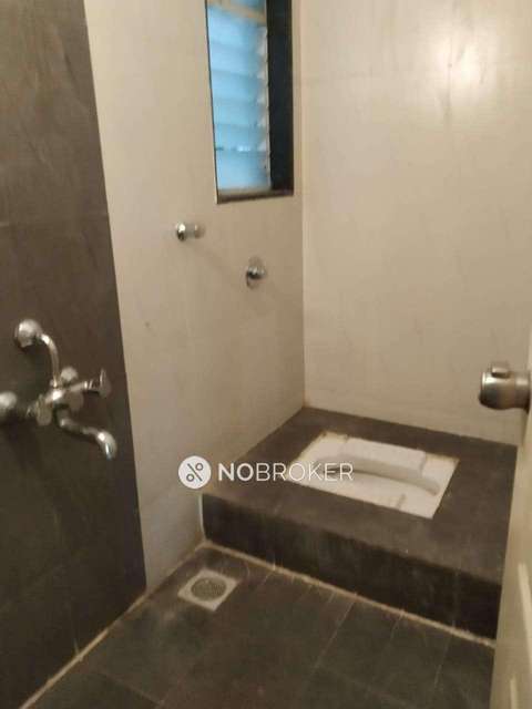 2 BHK Flat In Shreeyash Shree Woods For Sale  In Dhanori