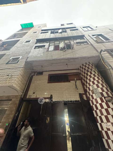 4+ BHK Flat For Sale  In Vishwas Nagar