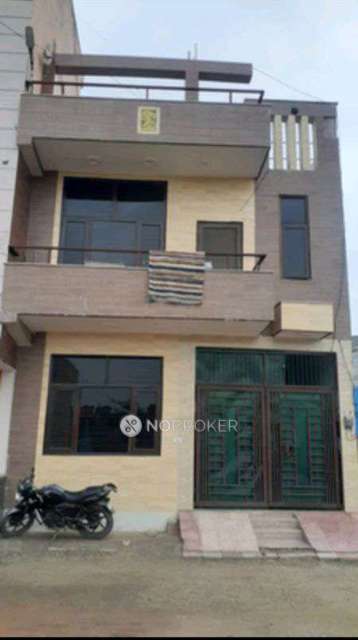 1 BHK House for Rent  In Sector 86
