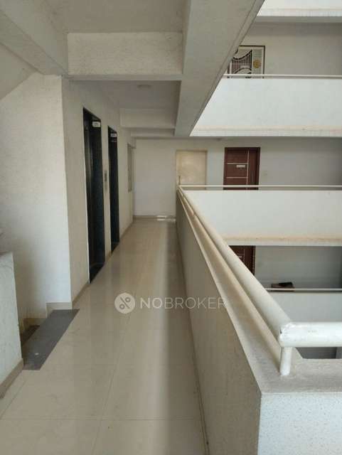 2 BHK Flat In Vishal Viviana for Rent In Mundhwa