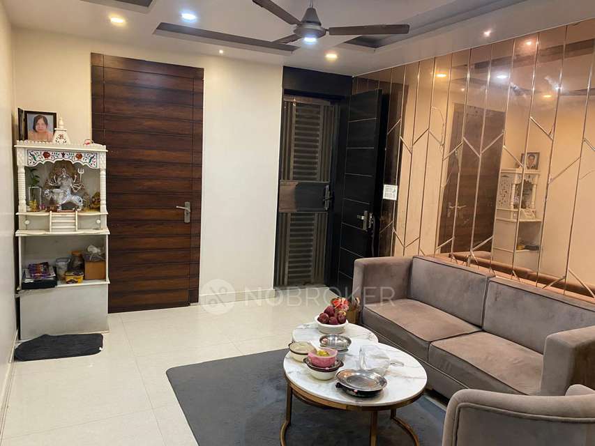 1 BHK Flat In Builder Floor  For Sale  In Nawada