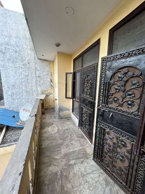 3 BHK Flat In Surya Vihar Phase Ii For Sale  In Gyasi Kothi