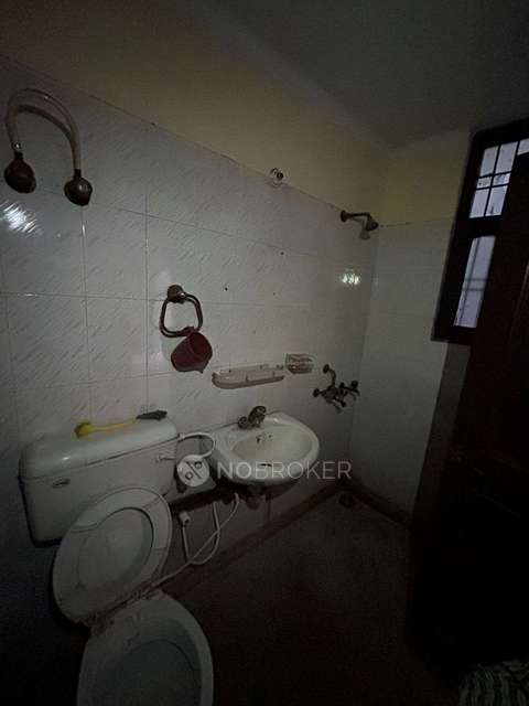 3 BHK Flat In Surya Vihar Phase Ii For Sale  In Gyasi Kothi