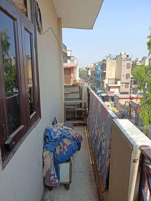2 BHK Flat For Sale  In Dilshad Colony