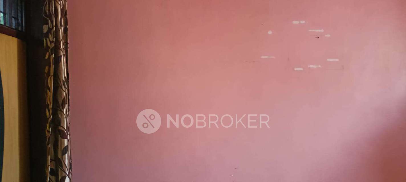 2 BHK Flat For Sale  In Dilshad Colony