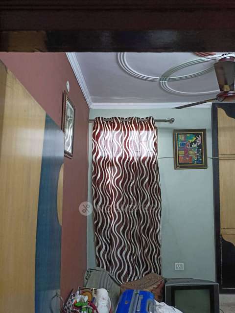 2 BHK Flat For Sale  In Dilshad Colony