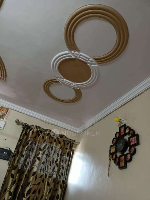 2 BHK Flat For Sale  In Dilshad Colony