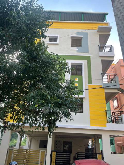 4+ BHK Flat For Sale  In Yelahanka