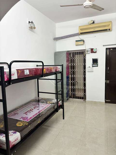 PG for Girls in Anna Nagar