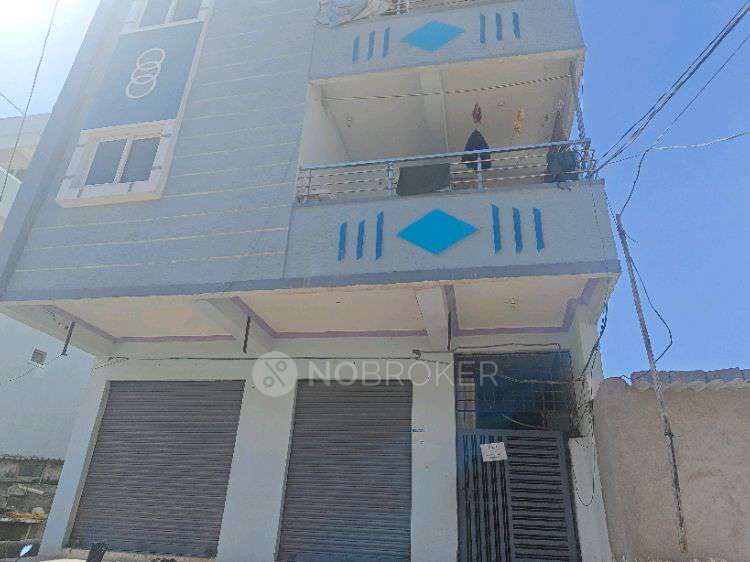 2 BHK Flat In Standalone Building  for Rent  In Nizampet