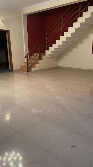 4+ BHK House For Sale  In Spencer Road