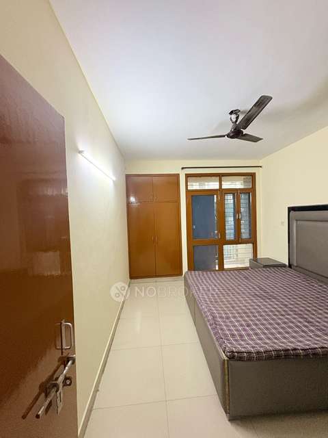 Single Room for Female In 3 BHK  In Sector 47 In Sector 47