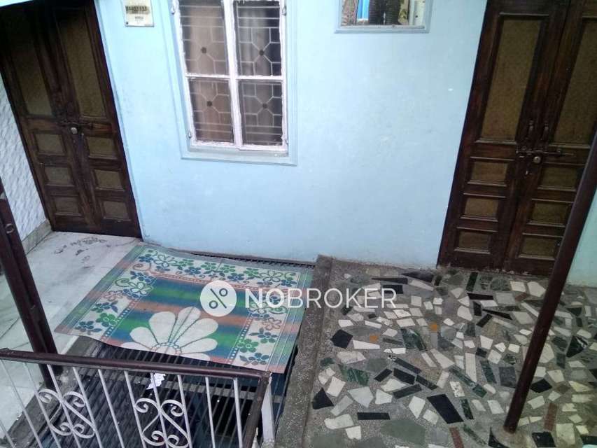 2 BHK Flat for Rent  In Paharganj