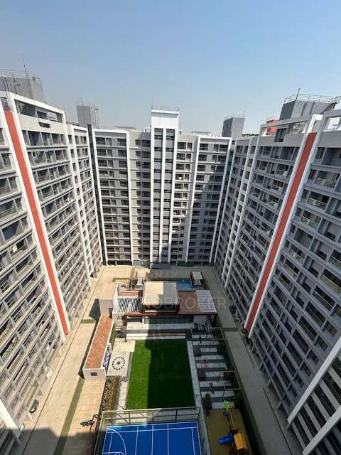 2 BHK Flat In Roshan Milestone Apartment, Tathawade for Rent  In Roshan Milestone