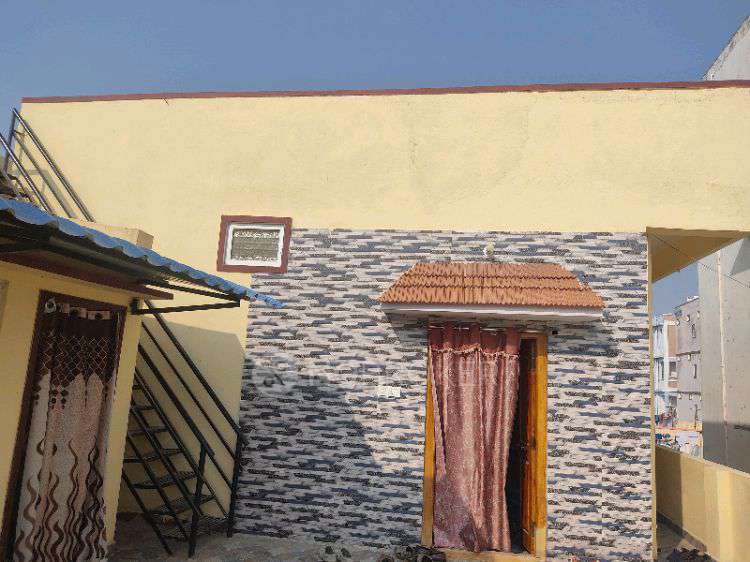 Shared Room for Male In 2 BHK  In 4-15, Gangaram, Chanda Nagar, Hyderabad, Telangana 500050, India