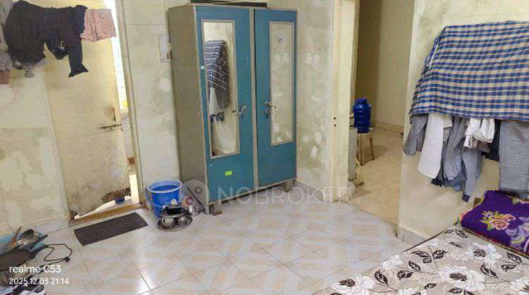 1 RK Flat In Patang Plaza 3 Trimurti Chouk Katraj  for Rent  In Behind, Bharati Vidyapeeth Rd, Near Ichchapurti Ganesh Mandir, Shriram Nagar, Katraj, Pune, Maharashtra 411046, India