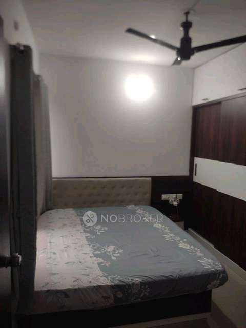 2 BHK Flat In Gayatri Twin Towers for Rent  In Manjari Budruk