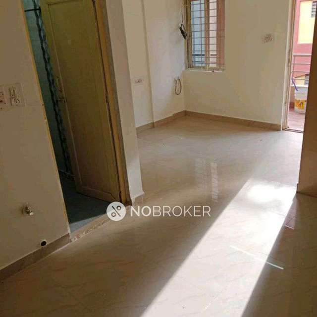 2 BHK Flat In R K Apartment, Ramamurthy Nagar For Sale  In Ramamurthy Nagar