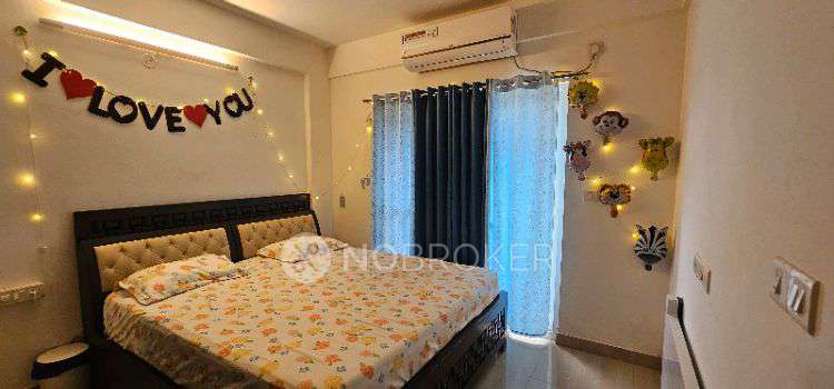 3 BHK Flat In Vakil Daffodils For Sale  In Madiwala