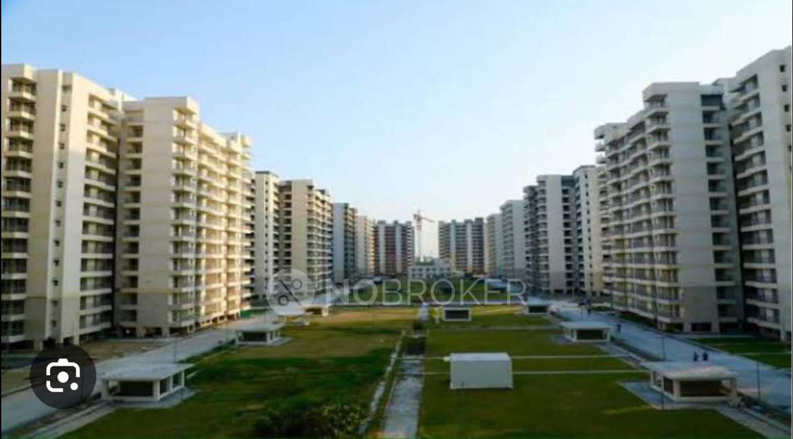 4 BHK Flat In Golf View Apartments, Sector 19 For Sale  In Sector 19