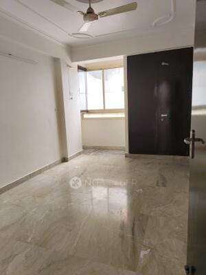 4 BHK Flat In Golf View Apartments, Sector 19 For Sale  In Sector 19