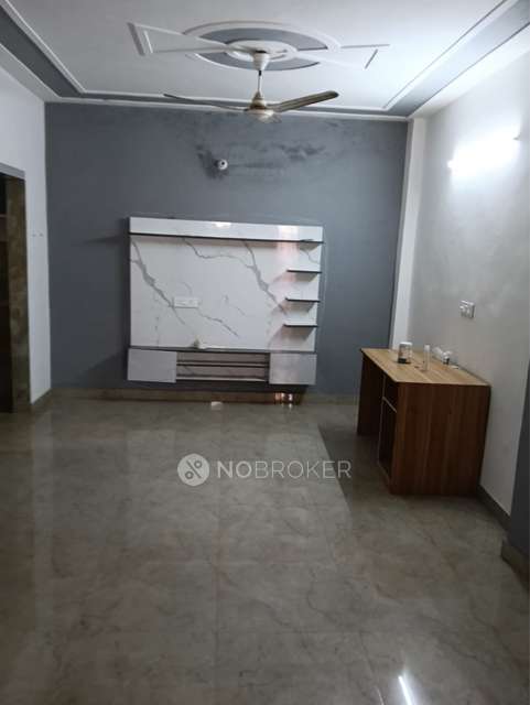 1 BHK Flat In Own for Rent  In Phase 5, Aya Nagar Extension, Aya Nagar