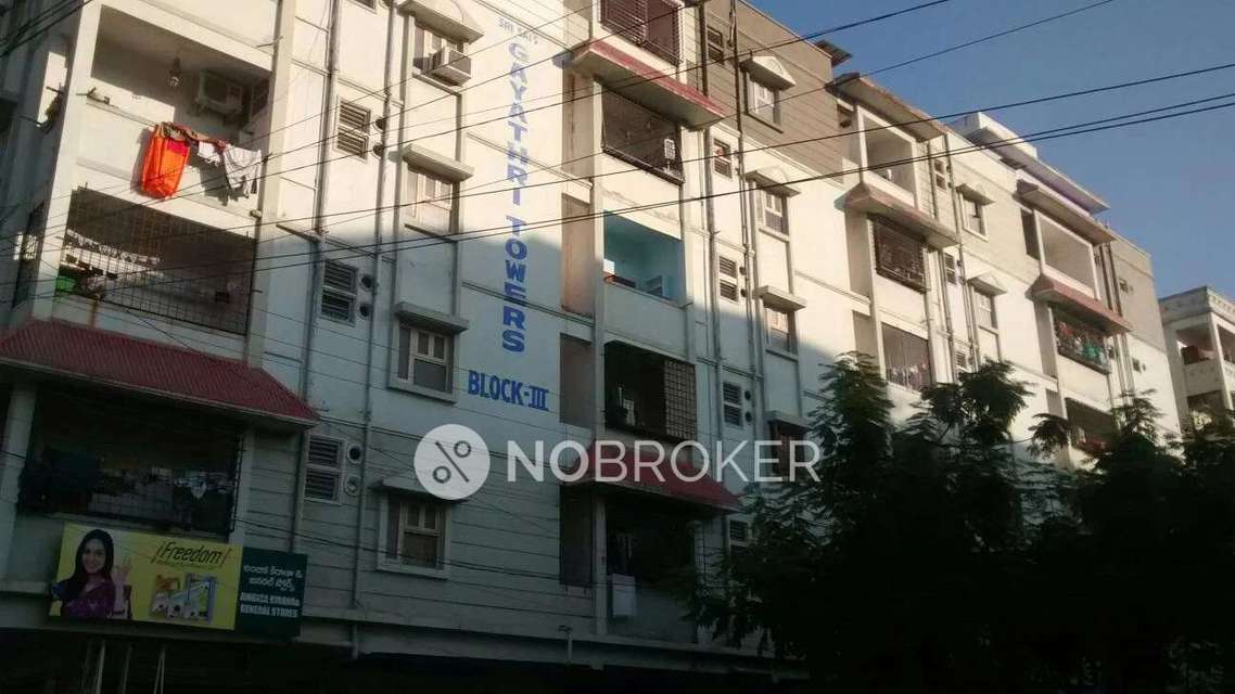 3 BHK Flat In Gayathri Towers for Rent  In Madinaguda