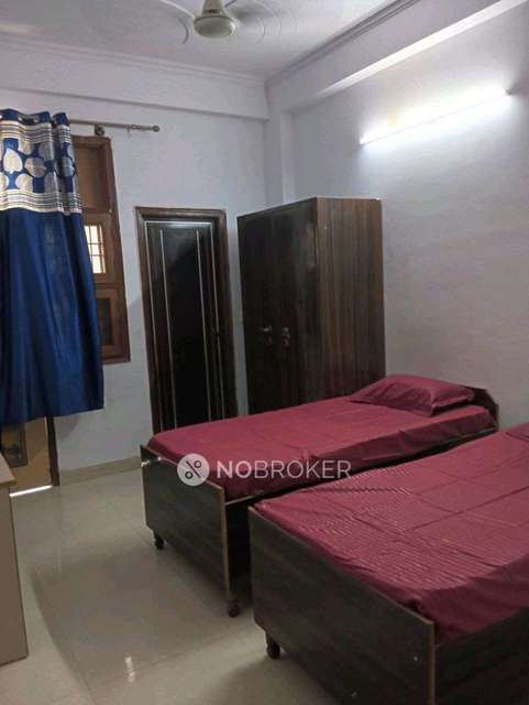 PG for Boys in Sector 126