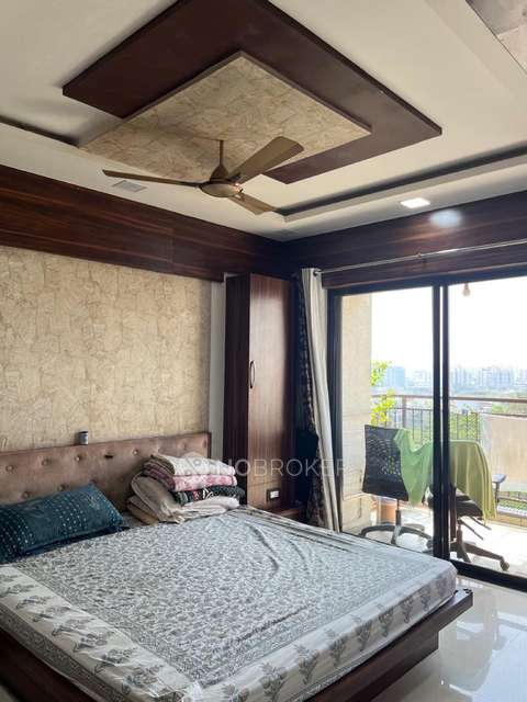 3 BHK Flat In Kalpataru Serenity for Rent  In Hadapsar