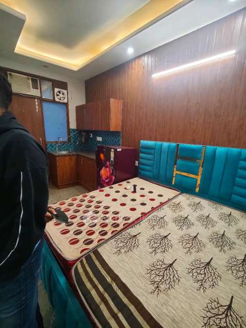 1 RK Flat In Ap for Rent  In Sector 40