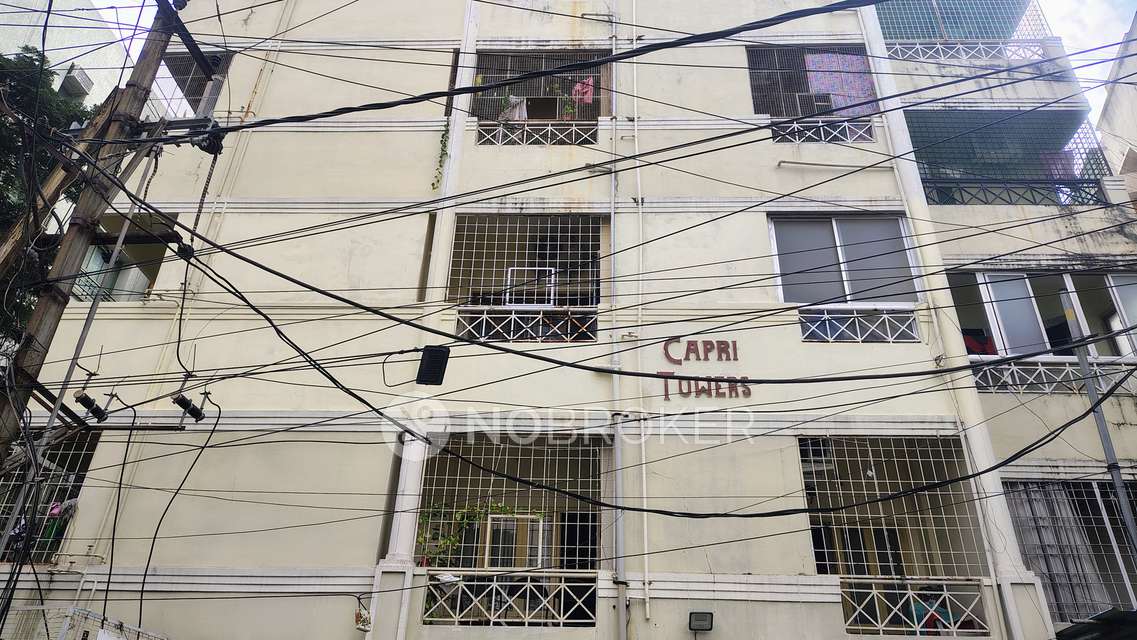 3 BHK Flat In Capri Towers For Sale  In Banjara Hills