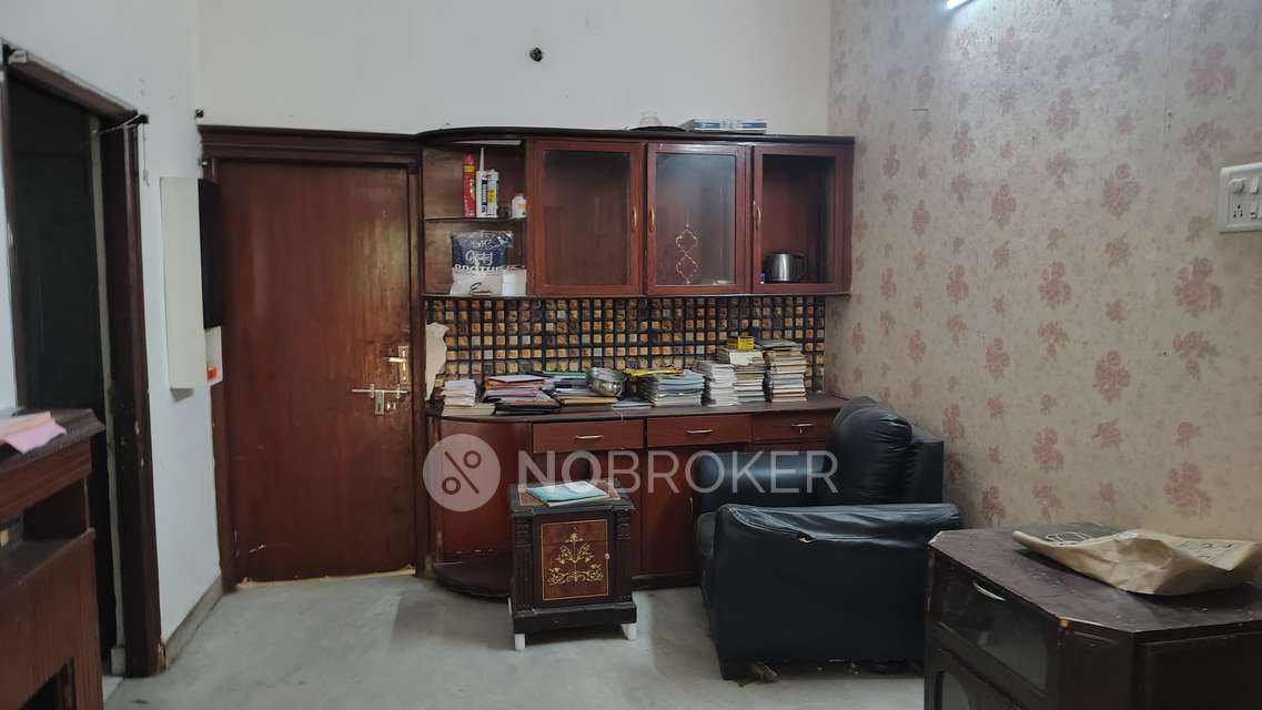 3 BHK Flat In Capri Towers For Sale  In Banjara Hills