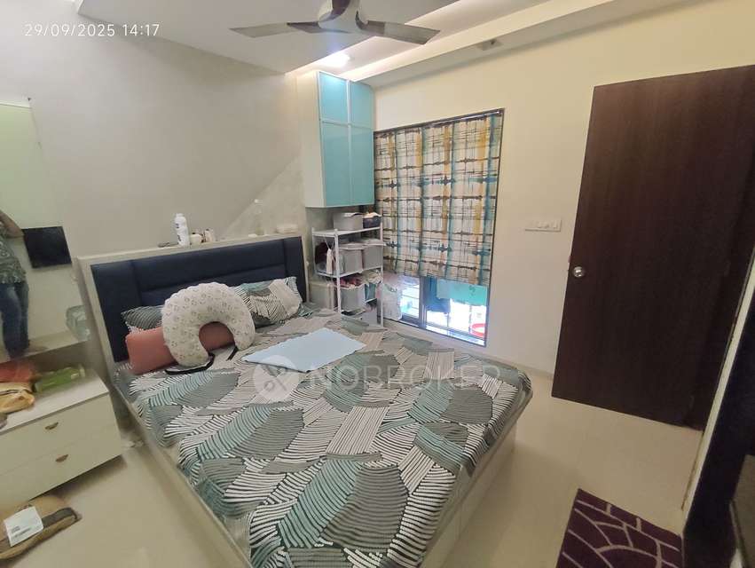 2 BHK Flat In Runwal Eirene For Sale  In Thane West