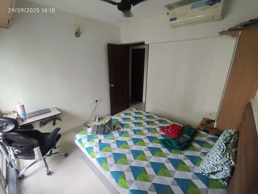 2 BHK Flat In Runwal Eirene For Sale  In Thane West