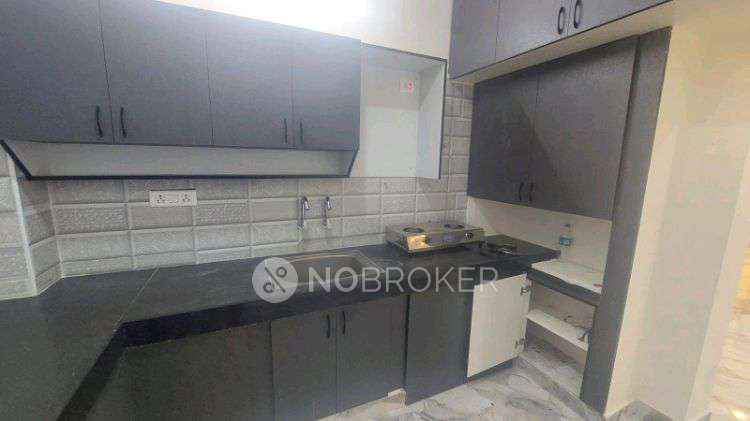 Office Space in X4w9+xr6, Everest Garden 2nd Main Rd, Gramani Nagar, Thandalam, Chennai, Tamil Nadu 600128, India, Chennai for Rent 